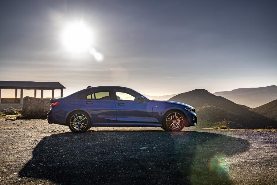  BMW 320d M Sport xDrive (G20) 2019 года  (UK) (фото 14 из 40)